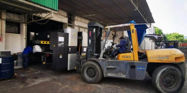 Machine Moving Service
